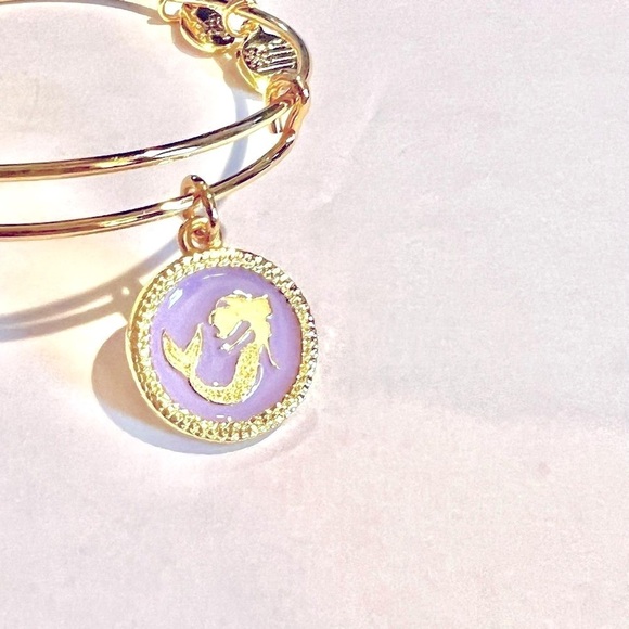 Alex and Ani Mermaid Expandable Bracelet. Gold Finish - Picture 4 of 8